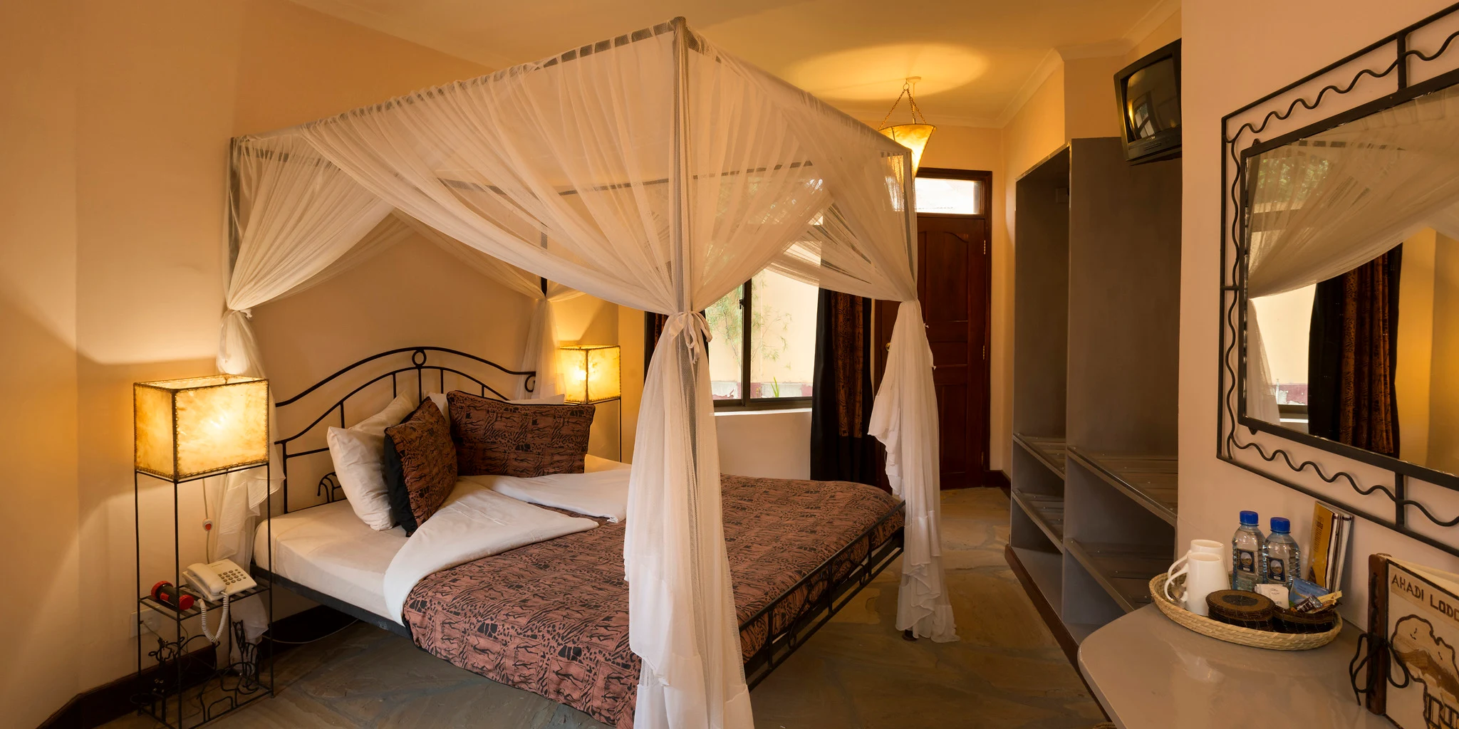 Ahadi Lodge
