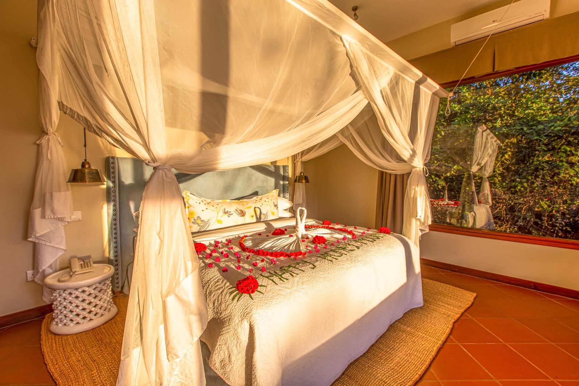 Acacia Farm Lodge - Photo 2
