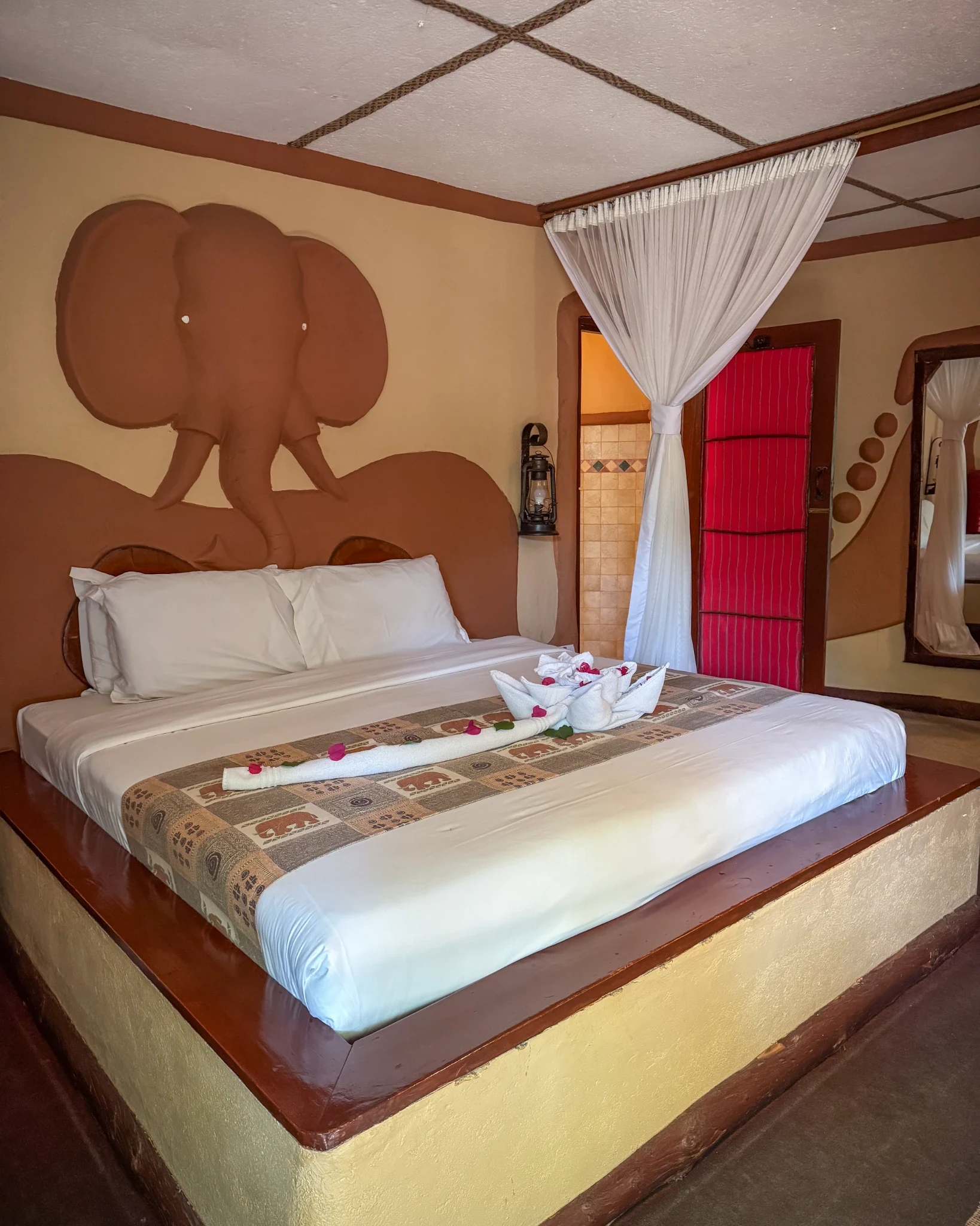 Amboseli Sopa Lodge - Photo 12